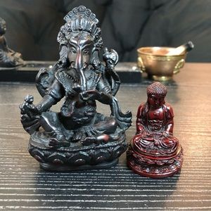 Ganesha & Buddha Figurines Set